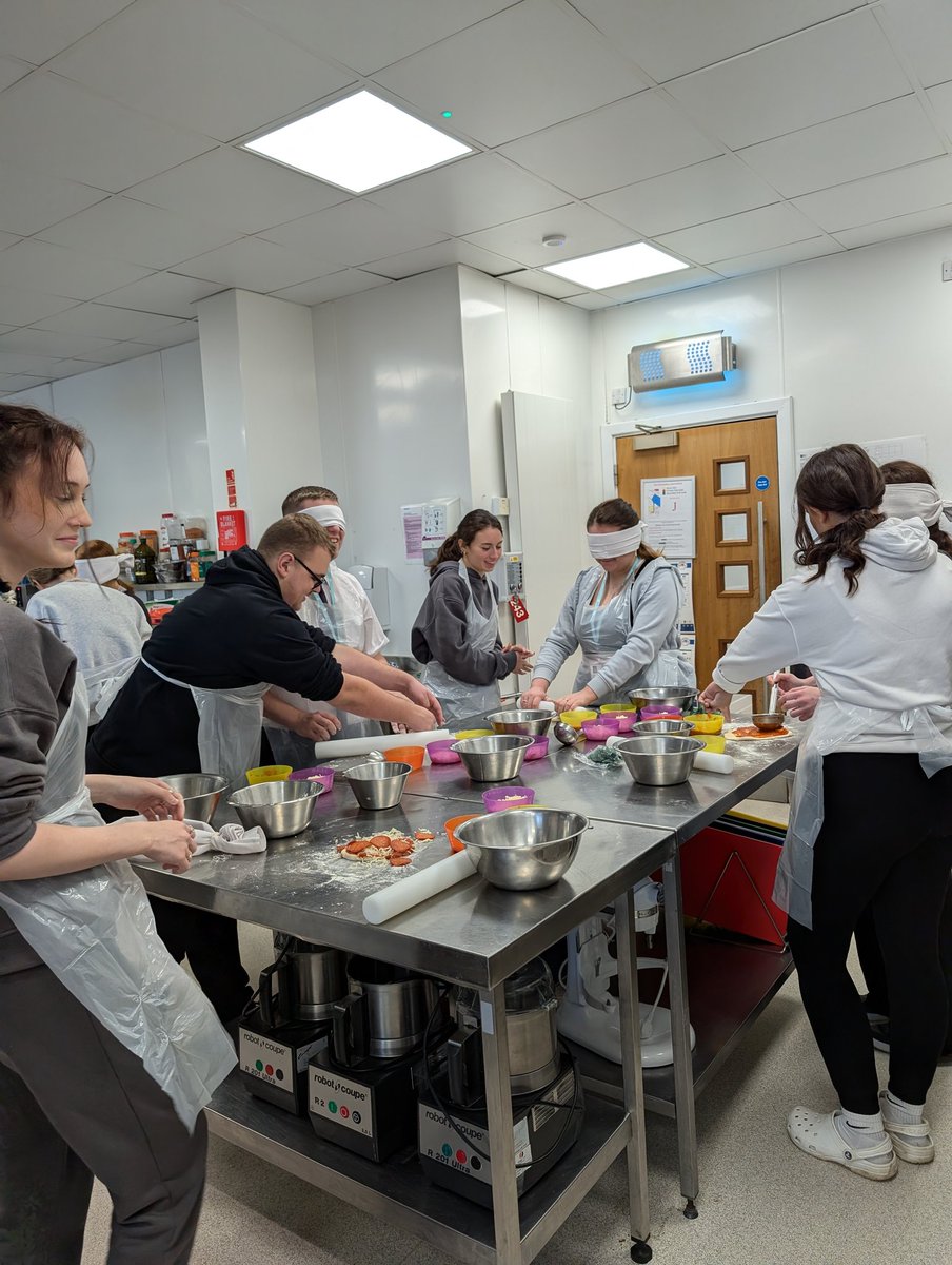 Claire Devenny tweet media