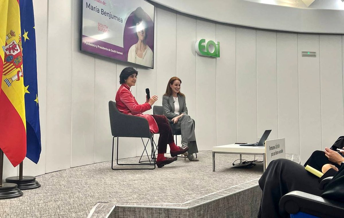 ➡️ Empezamos la primera Masterclass del #WomenXWomen con <a href="/mbenjucv/">Maria Benjumea</a>, Fundadora y Presidenta de <a href="/south_summit/">South Summit</a>

Seguimos la charla que va a mantener con la Presidenta Ejecutiva de <a href="/5050GL/">50&50 GL</a> <a href="/LomanaGloria/">Gloria Lomana</a> 🔝

✒️ Tomad nota porque María es una referente en el mundo del #emprendimiento y