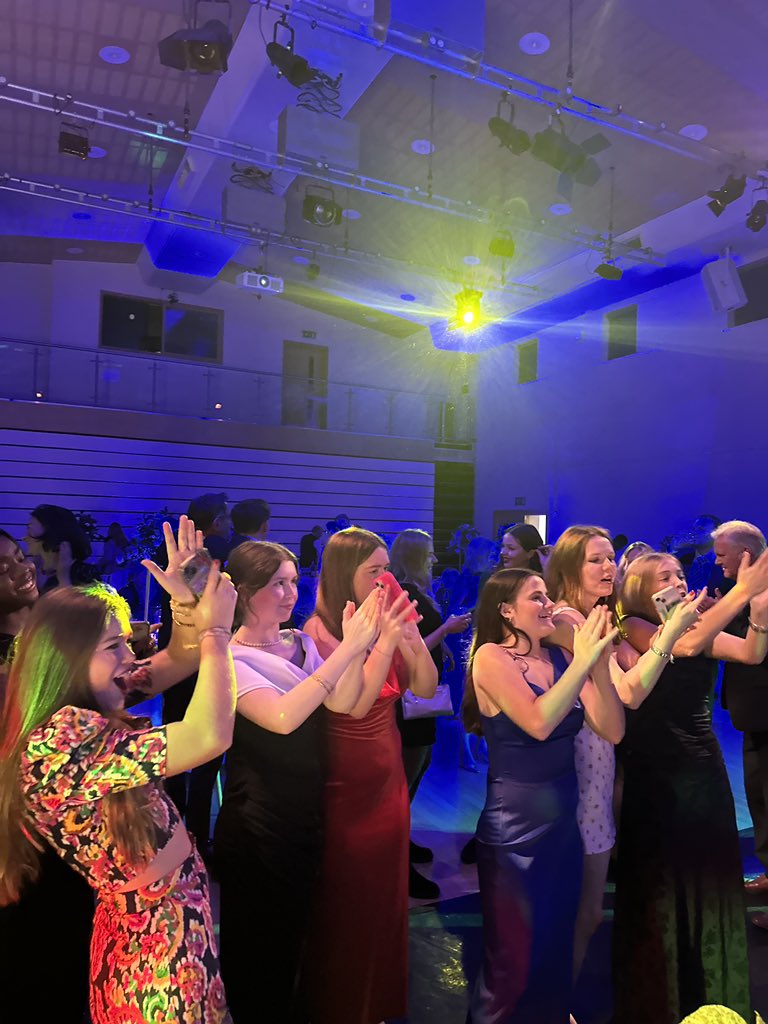 HeathfieldAscot's tweet image. Thank you to everyone who joined us in celebrating 125 years of Heathfield last Friday!🎉

Swipe through to relive an evening of community, achievement and tradition.

#125heathfield #smallschoolbigopportunities #makeyourmark #empoweringgirls