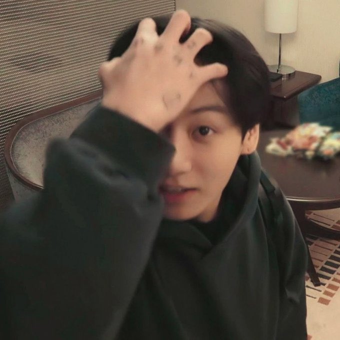 mnijungkook tweet media