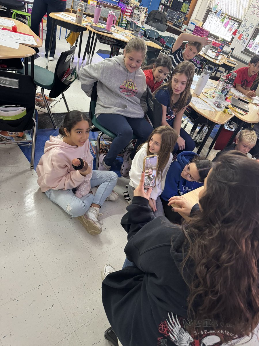 Mrs. Offerding π (@mrs_offerding) on Twitter photo Today we were honored to video call Sargeant Perez, <a href="/AlyssaPuleo1/">Alyssa Puleo</a>βs husband who is currently deployed in Jordan. We learned about the real-life experiences of the men and women of our armed forces as we honor Veterans Day. <a href="/tincroadschool/">Tinc Road Elementary School</a> πΊπΈ #VeteransDay Today we were honored to video call Sargeant Perez, <a href="/AlyssaPuleo1/">Alyssa Puleo</a>βs husband who is currently deployed in Jordan. We learned about the real-life experiences of the men and women of our armed forces as we honor Veterans Day. <a href="/tincroadschool/">Tinc Road Elementary School</a> πΊπΈ #VeteransDay