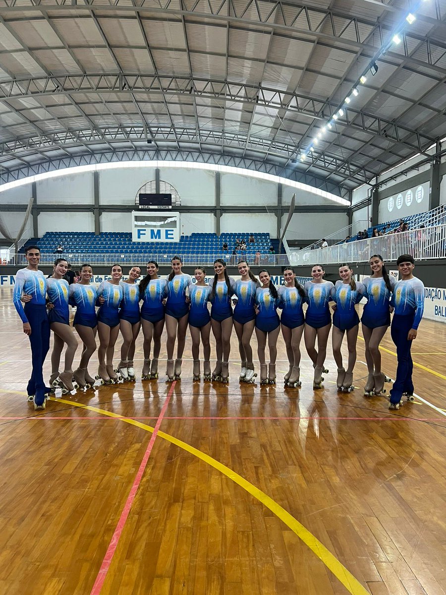 GRAN CIERRE DE LOS JUEGOS SUDAMERICANOS SOBRE RUEDAS DE BRASIL 🇦🇷

Compartimos los podios de danza

Senior
🥈Rodrigo Gómez Robledo
Junior
🥉Ignacio Salas de los Santos
Espoir
🥈Emma Buffa
Tots
🥉Tania De Marco