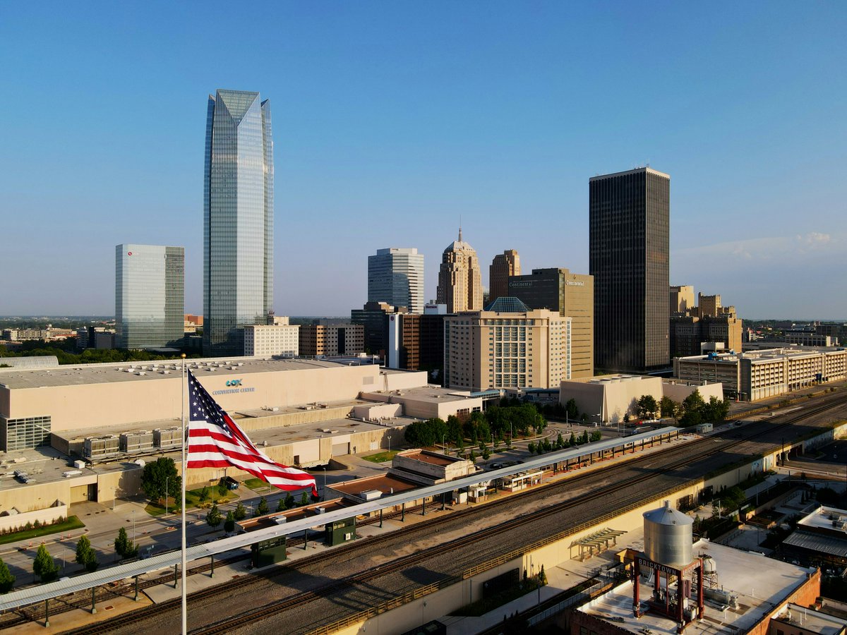 Thank you to the brave men and women who have served this nation with unwavering courage and dedication. Their sacrifices serve as a reminder of values held dear: freedom, resilience, and the pursuit of peace. ❤️🤍💙 

Happy Veterans Day, #OKC!