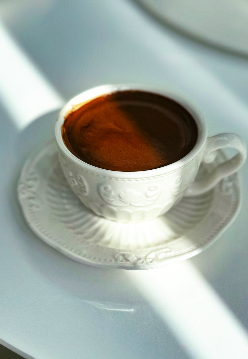 أصنع سعادتك وتذوقها … ك القهوه تماماً ☕️