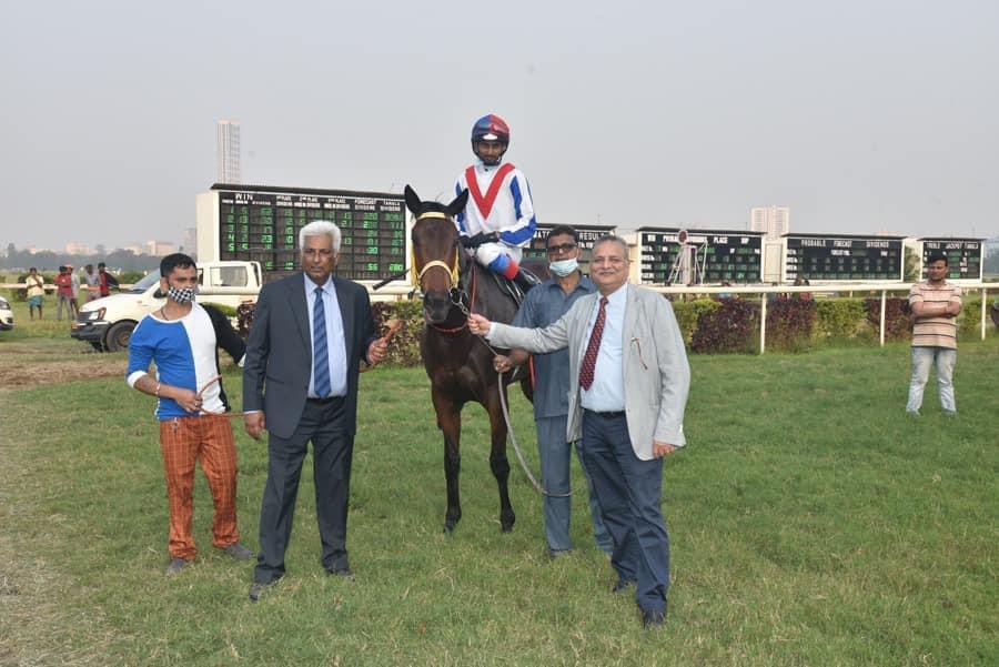 Vikram Bachhawat tweet media