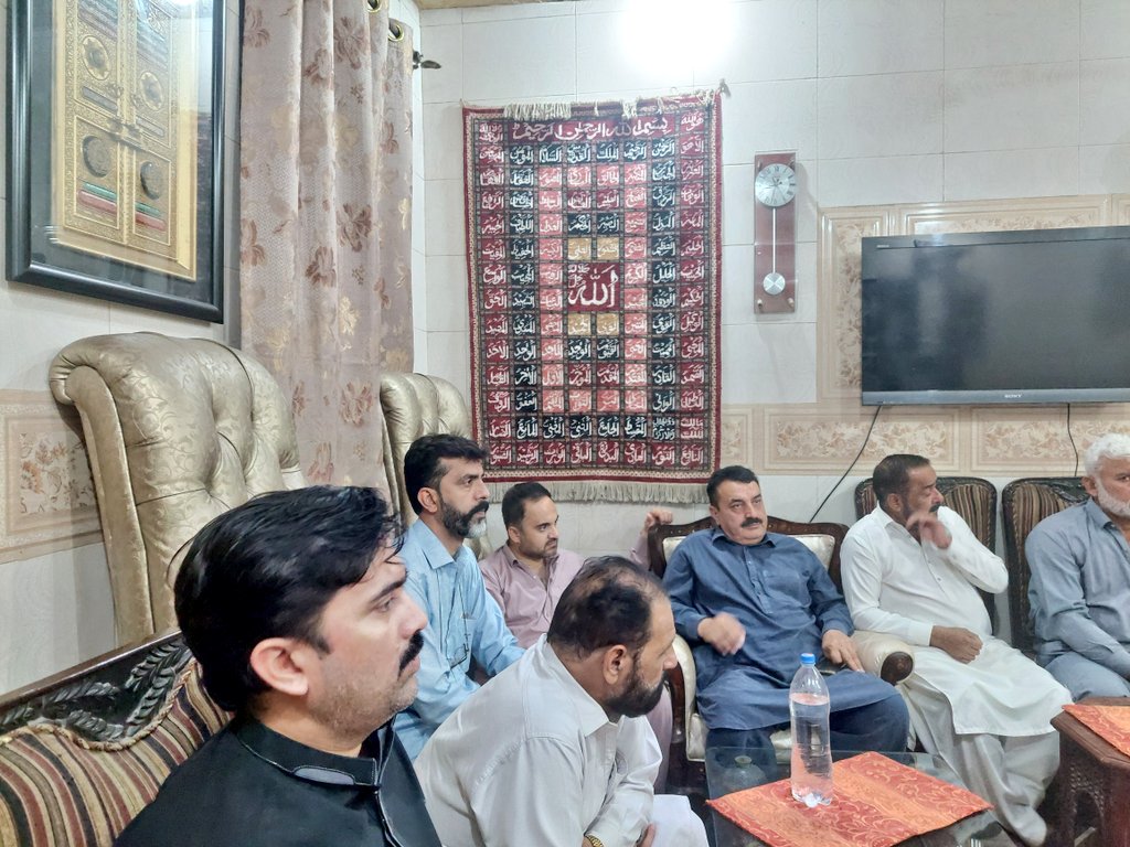 Awan82134's tweet photo. پیپلزپارٹی پشاورسٹی #PK81 کا مشاورتی اجلاس زیر صدارت پی کے 81 کے صدر پیرمحمد سٹی صدر ذوالفقار افغانی کی رہائش گاہ پر منعقد ہوا،
جس میں موجودہ سیاسی بحران کے حوالے سے تفصیلی گفتگو ہوئی،
اجلاس میں متفقہ طور پر قرارداد پاس کی گئی
@BBhuttoZardari
@MediaCellPPP @FaryalTalpurPk https://t.co/prNwpOuzP8