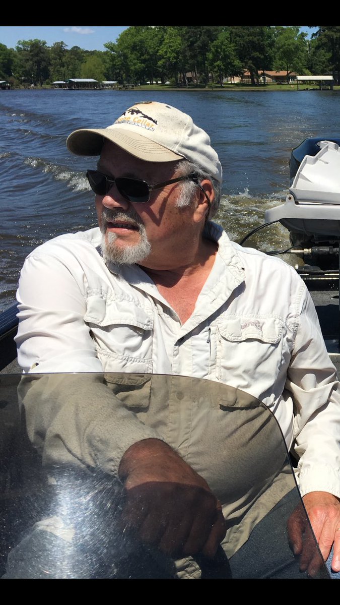 BryanSamudio's tweet image. Happy Veterans Day to all those who serve and have served.  
I was blessed to be raised by two men (and a mother who is the rock of our family) who proudly served our country in World War II, the Korean War and the Vietnam War.
Let us never forget who this day is truly about.