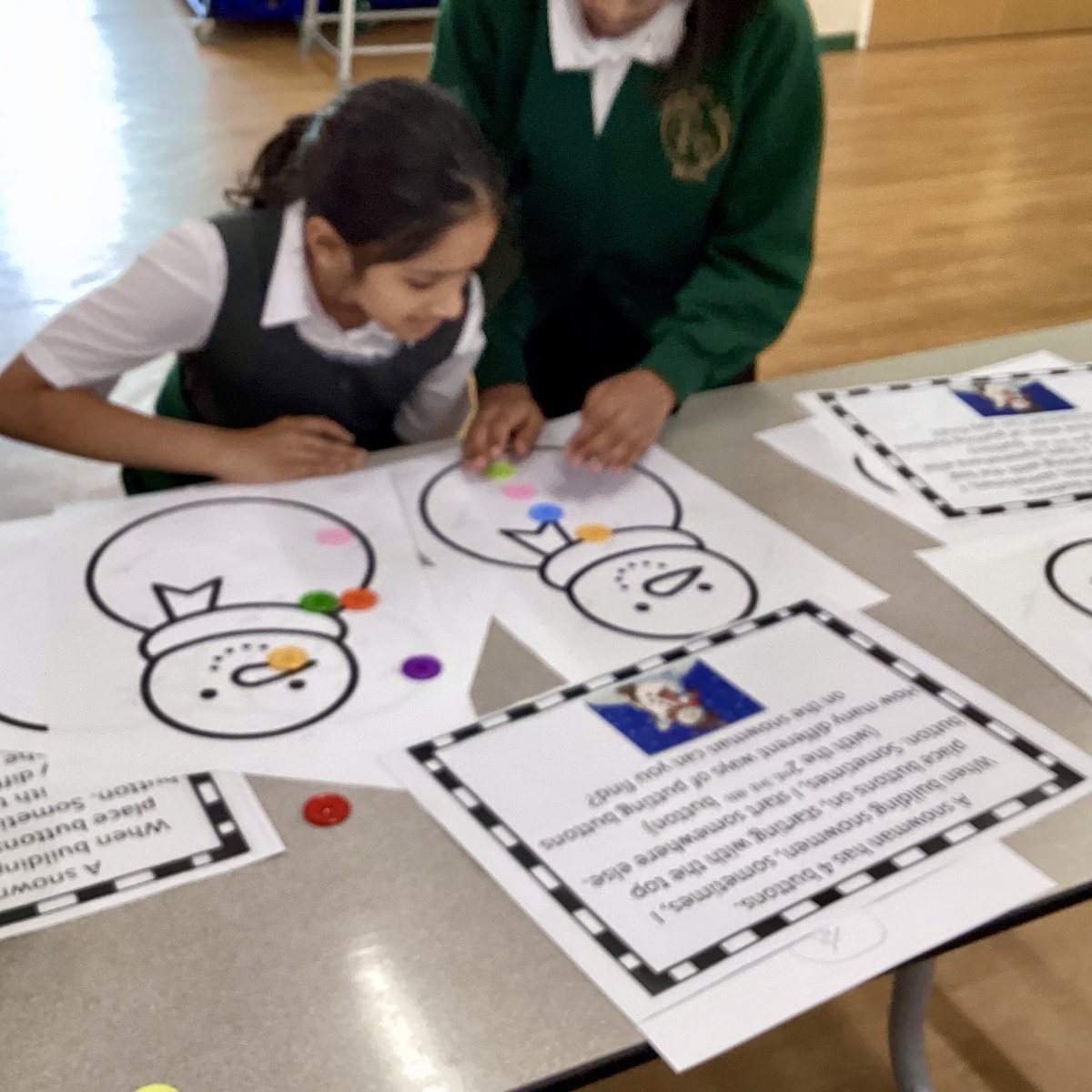 HighwoodPrim5D's tweet photo. More year 5 splat photos https://t.co/52frjVdetf