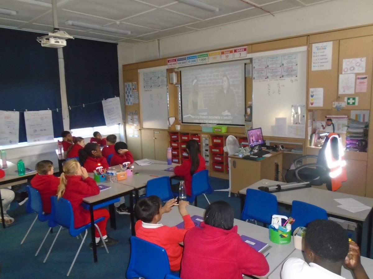 To commemorate #RemembranceDay2024, our Year 6s took part in a Live Lesson with London Museum Docklands. Pupils learned about life during the Blitz through stories, artefacts and photographs! <a href="/LDN_Museum/">London Museum</a>