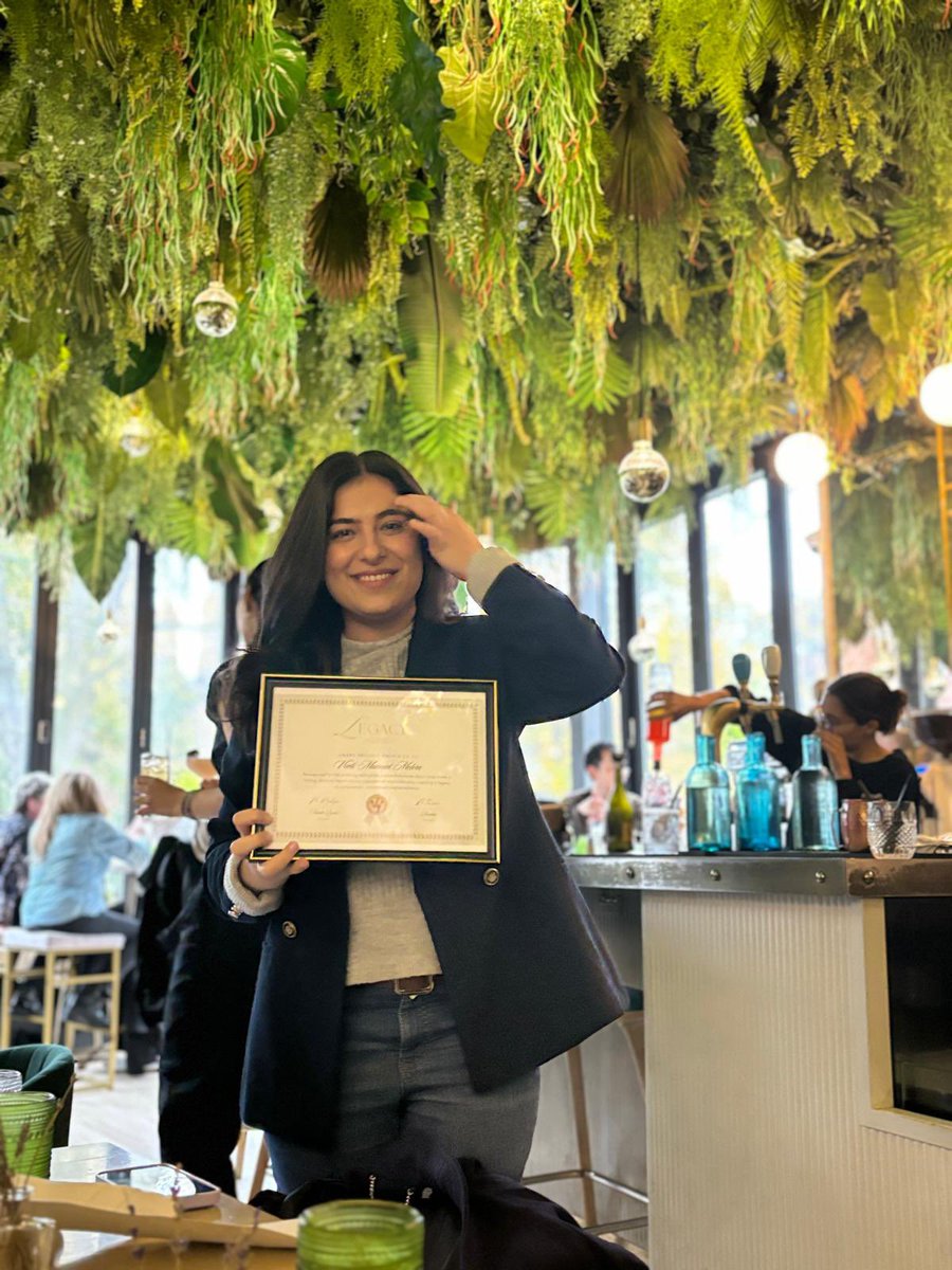 Vrati Mehra, MSc, MD candidate (@vrati_mehra) on Twitter photo Deeply touched to have received The Legacy of Service Award by <a href="/WHEMSCanada/">Womenโs Health Education Made Simple</a> and its founders <a href="/DrMTByass/">Dr. Modupe Tunde-Byass</a> , <a href="/salwafarooqi/">Salwa Farooqi</a> & Dr. Basrin ๐๐ผ
Honoured to be working for the cause of women empowerment alongside an incredible team at <a href="/WHEMSCanada/">Womenโs Health Education Made Simple</a> ๐ Deeply touched to have received The Legacy of Service Award by <a href="/WHEMSCanada/">Womenโs Health Education Made Simple</a> and its founders <a href="/DrMTByass/">Dr. Modupe Tunde-Byass</a> , <a href="/salwafarooqi/">Salwa Farooqi</a> & Dr. Basrin ๐๐ผ
Honoured to be working for the cause of women empowerment alongside an incredible team at <a href="/WHEMSCanada/">Womenโs Health Education Made Simple</a> ๐