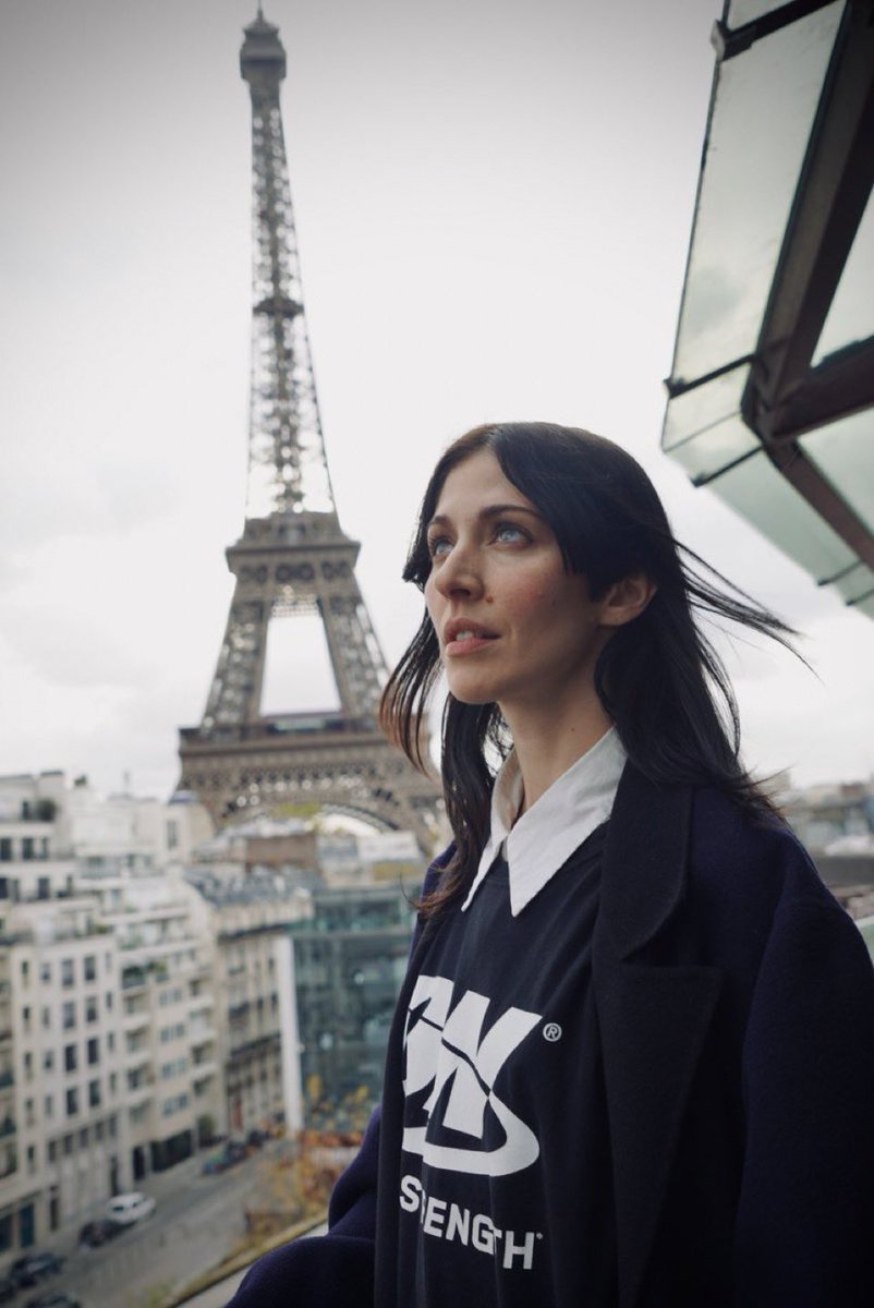 Caroline Polachek photographed by Hideo Kojima