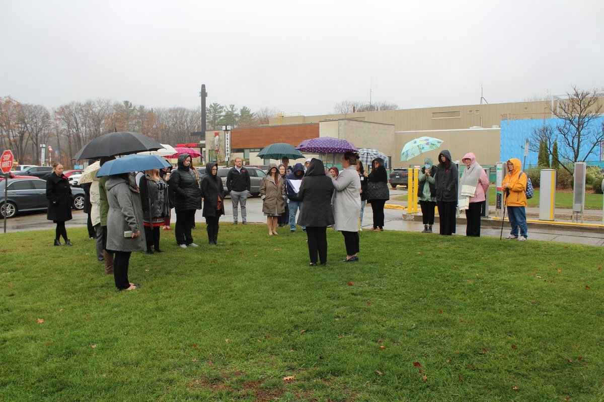 We were honoured to gather together to remember and thank those who have sacrificed for our freedom and our country. Lest we forget.