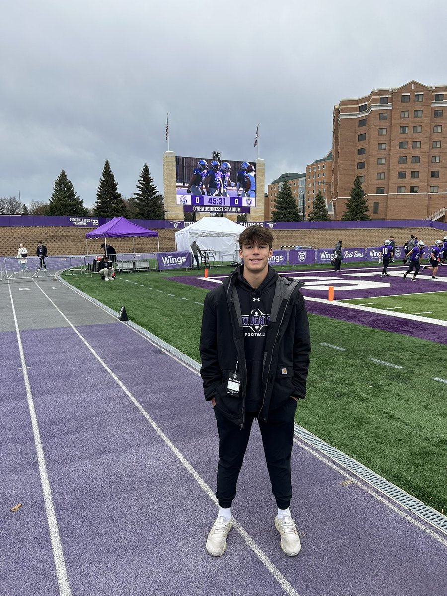 Mason Richter (@masonrichter7) on Twitter photo I had a great visit at St. Thomas this weekend! Thanks to <a href="/kuchinski8/">Wallie Kuchinski</a> <a href="/Coach_Caruso/">Coach Glenn Caruso</a> <a href="/CoachNickleson/">Jaren Nickleson</a> I had a great visit at St. Thomas this weekend! Thanks to <a href="/kuchinski8/">Wallie Kuchinski</a> <a href="/Coach_Caruso/">Coach Glenn Caruso</a> <a href="/CoachNickleson/">Jaren Nickleson</a>