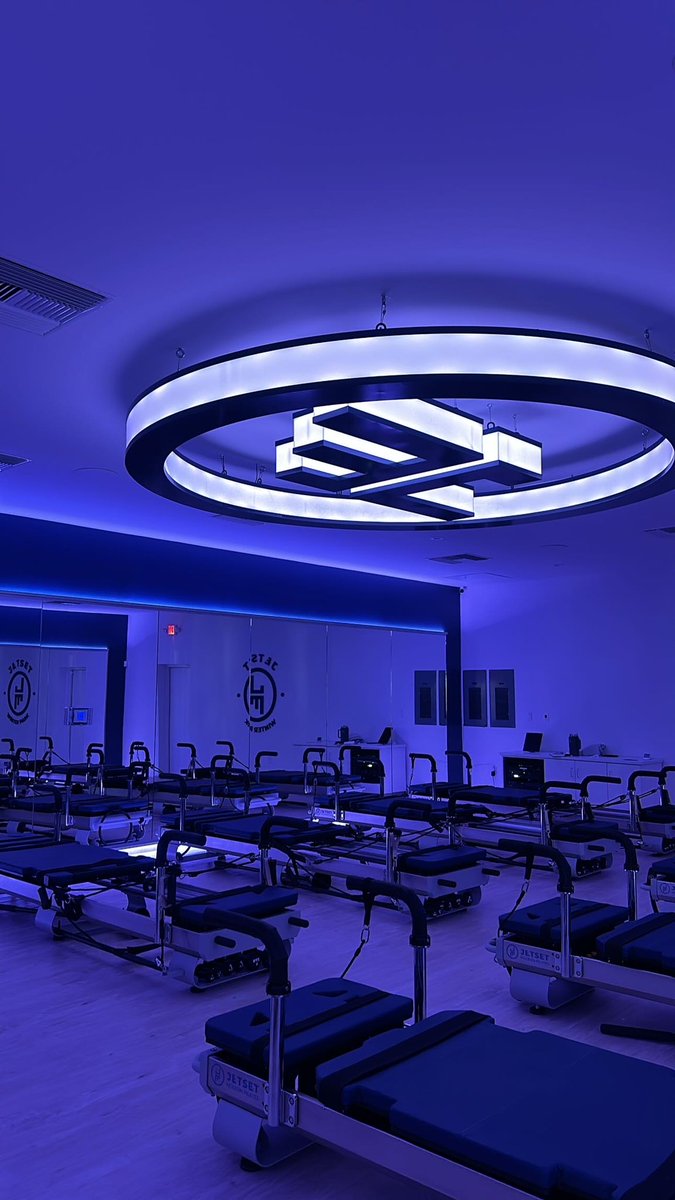 valenpollio's tweet photo. I’ve tried so many Pilates studios that I want to open my own 😅🩵💙 https://t.co/wjhbXWLpny