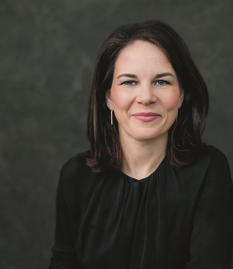 Annalena Baerbock Parody tweet media