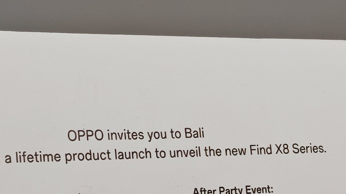 TechTabletscom's tweet photo. Look what arrived an invite to Bali 🤩 The OPPO Find X8 Series & ColorOS15 launch event, I can't wait! #OPPOFindX8Series #FindIsBack #GuessWhosBack https://t.co/8jbe8z4ehb