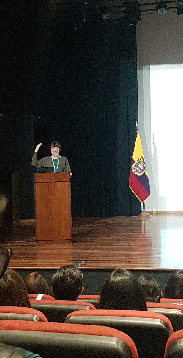 Ingrid_Mica004's tweet photo. "Los científicos solo investigamos, no actuamos. Necesitamos objetivos realistas para mejorar un poco nuestro mundo", Dra. Katja Radon (https://t.co/E3CvJLzX0T…) en el Simposio One Health 2024 desarrollado en @UDLAEcuador 🌟

 #Quito #OneHealth #CienciaEC https://t.co/hXYxu6nvve