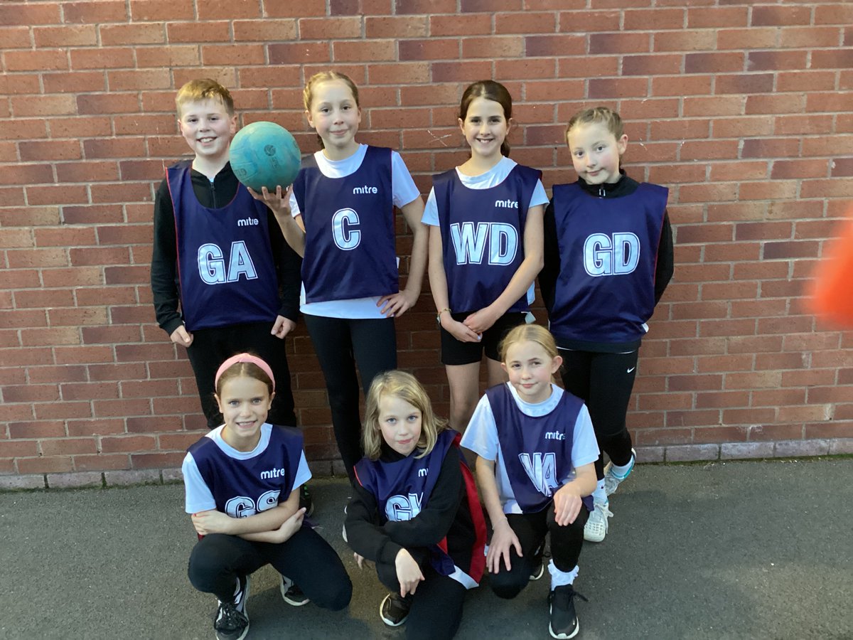 Well done to our netball team for their super performance during their match this evening. Fantasic teamwork and determination displayed by all. #teamAcresfield #PE