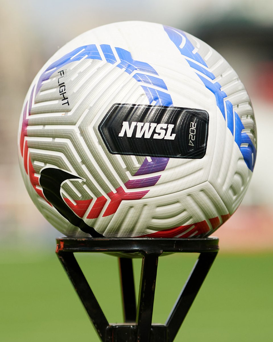 photofoslien's tweet photo. Yesterday’s #NWSL quarterfinal between Washington Spirit and Bay FC was a photographer’s dream—every moment packed with drama, determination, and heart. 📸✨ Trinity Rodman and Asisat Oshoala literally battled it out, pushing the game into intense overtime action. ⚽🔥 https://t.co/PGgB6DScfy