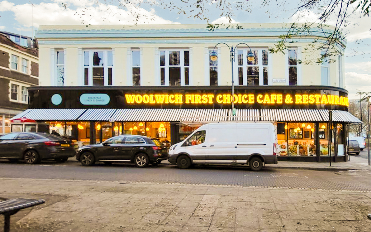 deansblinds's tweet image. At Deans Blinds, we had the privilege of creating a highly customised bespoke canopy solution for First Choice Café in Woolwich.

info@deansblinds.co.uk⁠
020 8947 8931⁠
deansblinds.co.uk⁠

#DeansBlinds #BespokeCanopies #CustomAwnings #CafeCanopy #WoolwichCafe