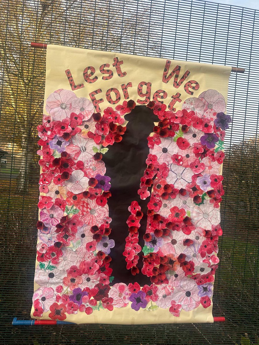 DLPTBraybrook's tweet photo. As part of our Remembrance Day learning, children created their own art pieces. These were put on display and shared with our community. #RememberanceDay2024 #EverybodyMatters https://t.co/DuarqkoEYY