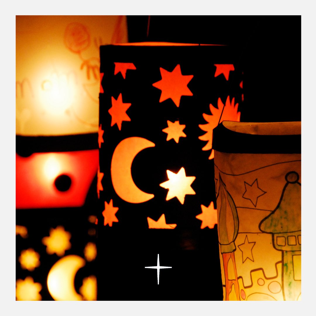 Allen, die zum #Martinstag mit einem Licht unterwegs sind und es so weitertragen, wünschen wir eine gute Zeit! 💙