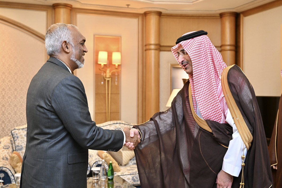presidencymv's tweet image. The President meets with CEO of Saudi Fund for Development
 presidency.gov.mv/Press/Article/…