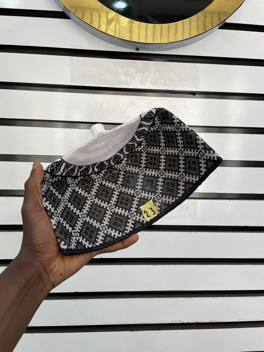 22k each 
Kano 
08034402503