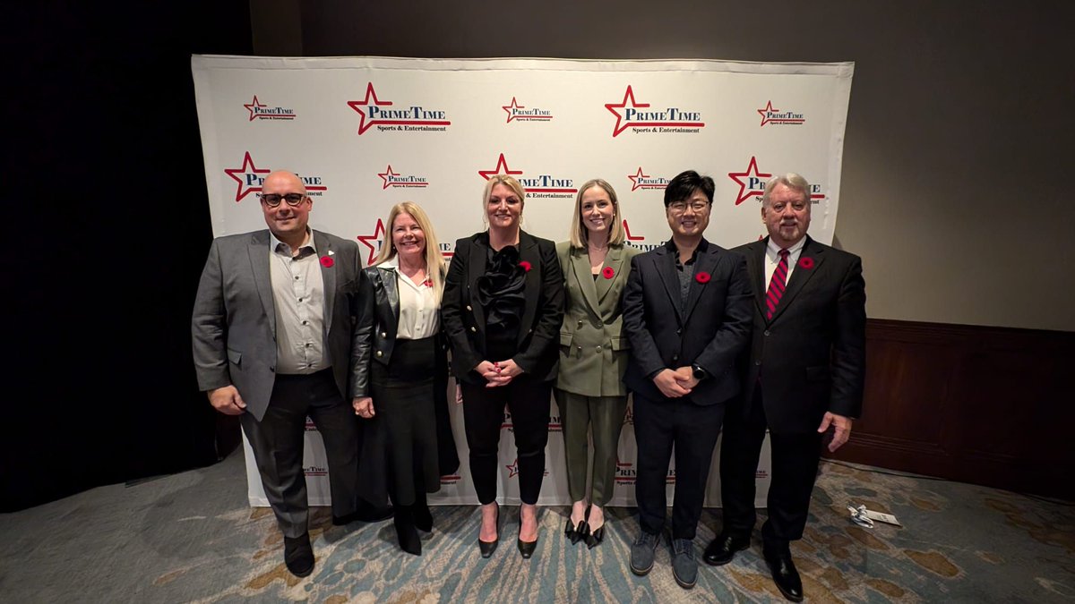 PrimeTime Sports&Ent (@primetimese) on Twitter photo Creative Marketing Strategies
Moderator: <a href="/Sohoshos/">Shannon Hosford</a> - <a href="/MLSEPR/">MLSE PR</a>
Whitney Bell - <a href="/WNBA_Toronto/">WNBA Toronto</a>
<a href="/Heidi_Golightly/">heidi browning</a> - @nhl
Eddie Lee - <a href="/TennisCanada/">Tennis Canada</a>
Michael Villani - <a href="/CarlsbergGroup/">Carlsberg Group</a>
Photo Credits - <a href="/Kristina_LPPO/">Kristina Laukkanen</a> Creative Marketing Strategies
Moderator: <a href="/Sohoshos/">Shannon Hosford</a> - <a href="/MLSEPR/">MLSE PR</a>
Whitney Bell - <a href="/WNBA_Toronto/">WNBA Toronto</a>
<a href="/Heidi_Golightly/">heidi browning</a> - @nhl
Eddie Lee - <a href="/TennisCanada/">Tennis Canada</a>
Michael Villani - <a href="/CarlsbergGroup/">Carlsberg Group</a>
Photo Credits - <a href="/Kristina_LPPO/">Kristina Laukkanen</a>