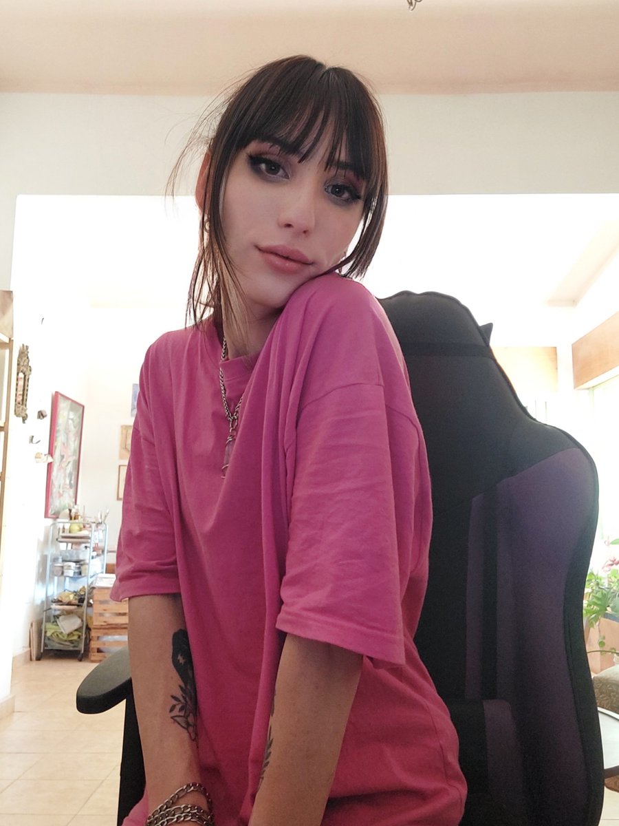 back to the game, I hope you are ready

with love Lu 🩷🏳️‍⚧️⛓️