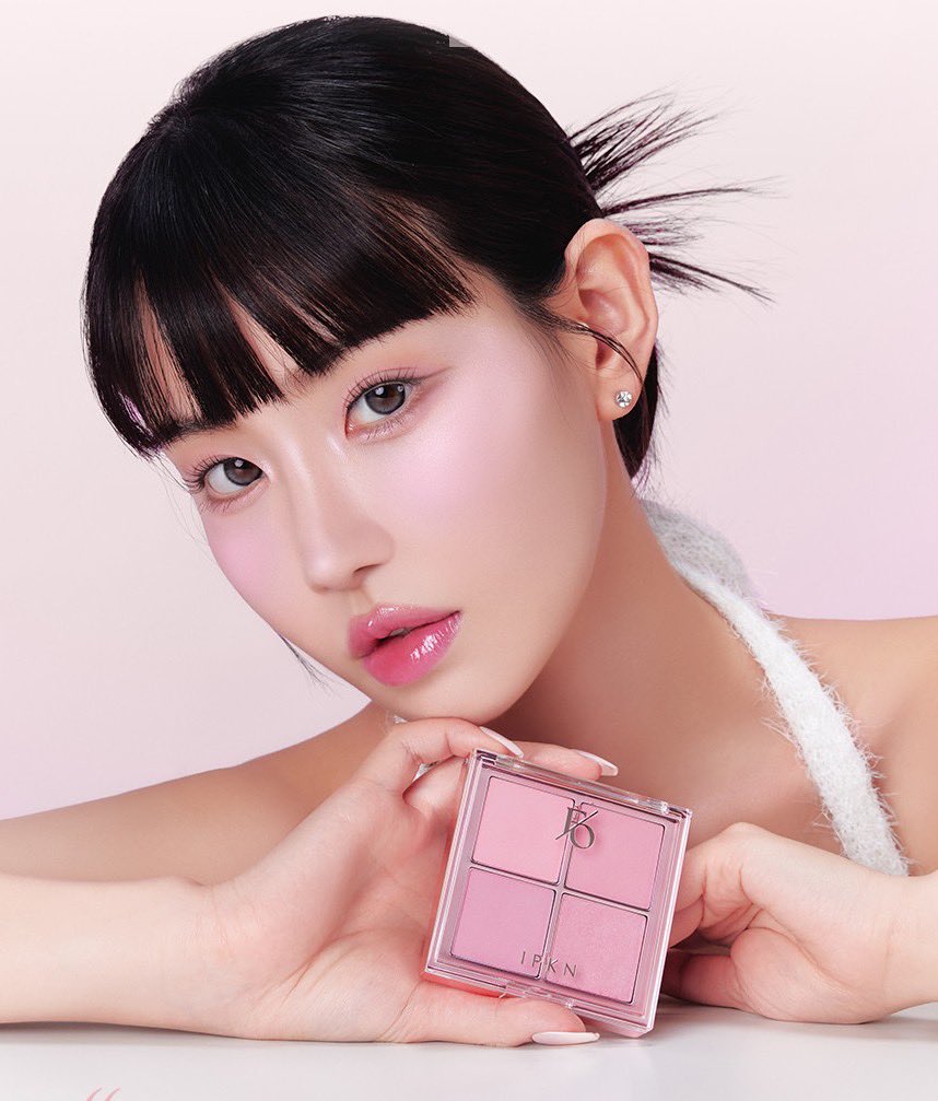 baboxshop's tweet photo. ˚｡⋆୨୧˚ NEW&amp;SALE #ipkn Flap one cheek palette + Free gift Finger puff 2 ชิ้น ˚｡⋆୨୧˚ 

⊹ เป็นบลัชเนื้อเจลลี่นะคะ มีให้เลือกทั้งหมด 3 สี ✨

⊹ เหลือตลับละ 780.- / คู่เลือกสีเองได้ 1350.- (ส่งฟรีems)

🛒 ปิดรับ13/11/24 19:00น. (เป็นสินค้าพรีกดเว็บ) https://t.co/7Yn6YupwtH