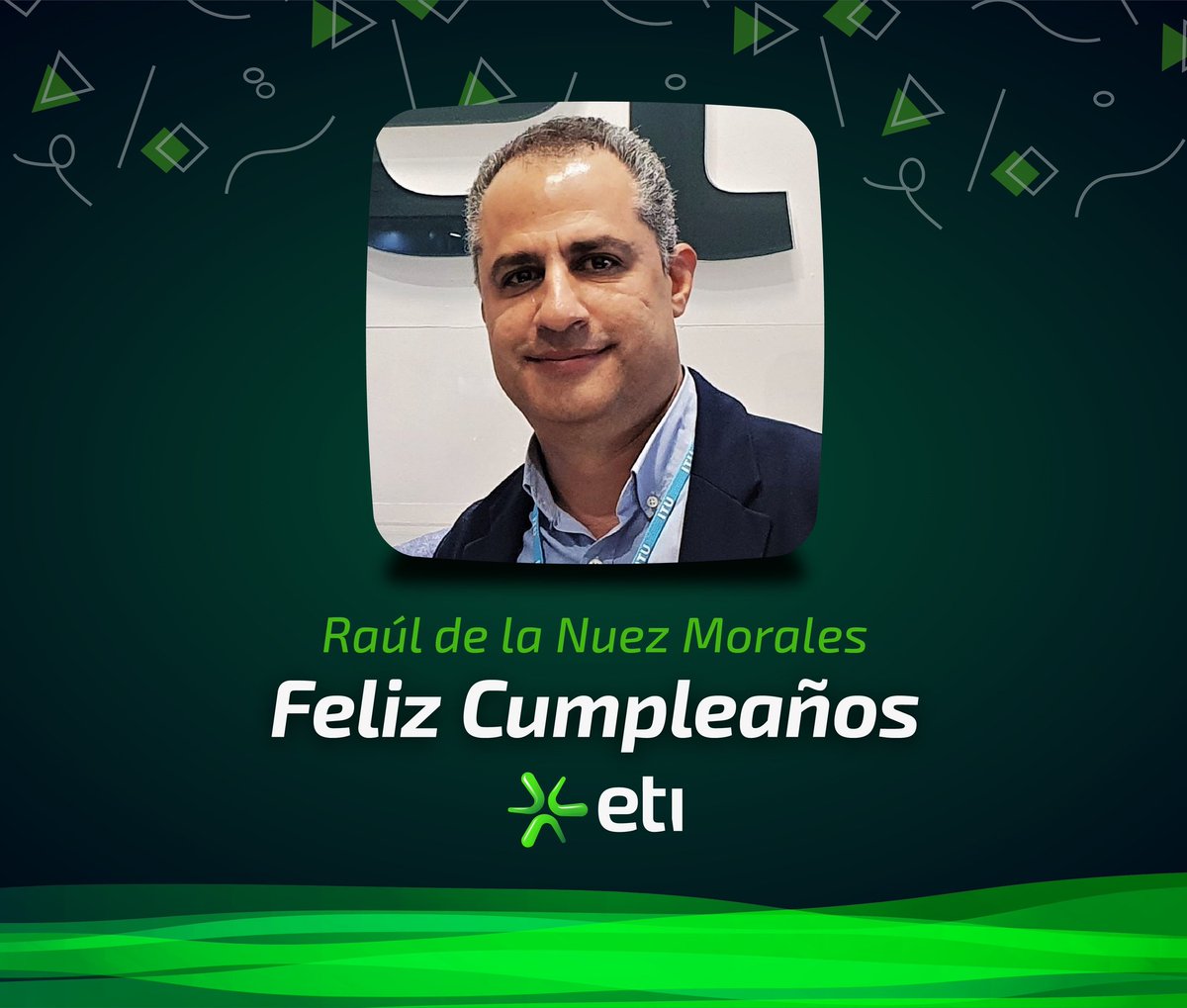 🎊 ¡Hoy celebramos a un líder inspirador! 

Festejamos su cumpleaños, pero además su contribución al crecimiento y desarrollo de nuestra empresa 🚀 , su compromiso con la excelencia y el enfoque en el éxito de nuestro colectivo

Orgullo y fortaleza #etiana!!💪

¡Feliz Cumpleaños!