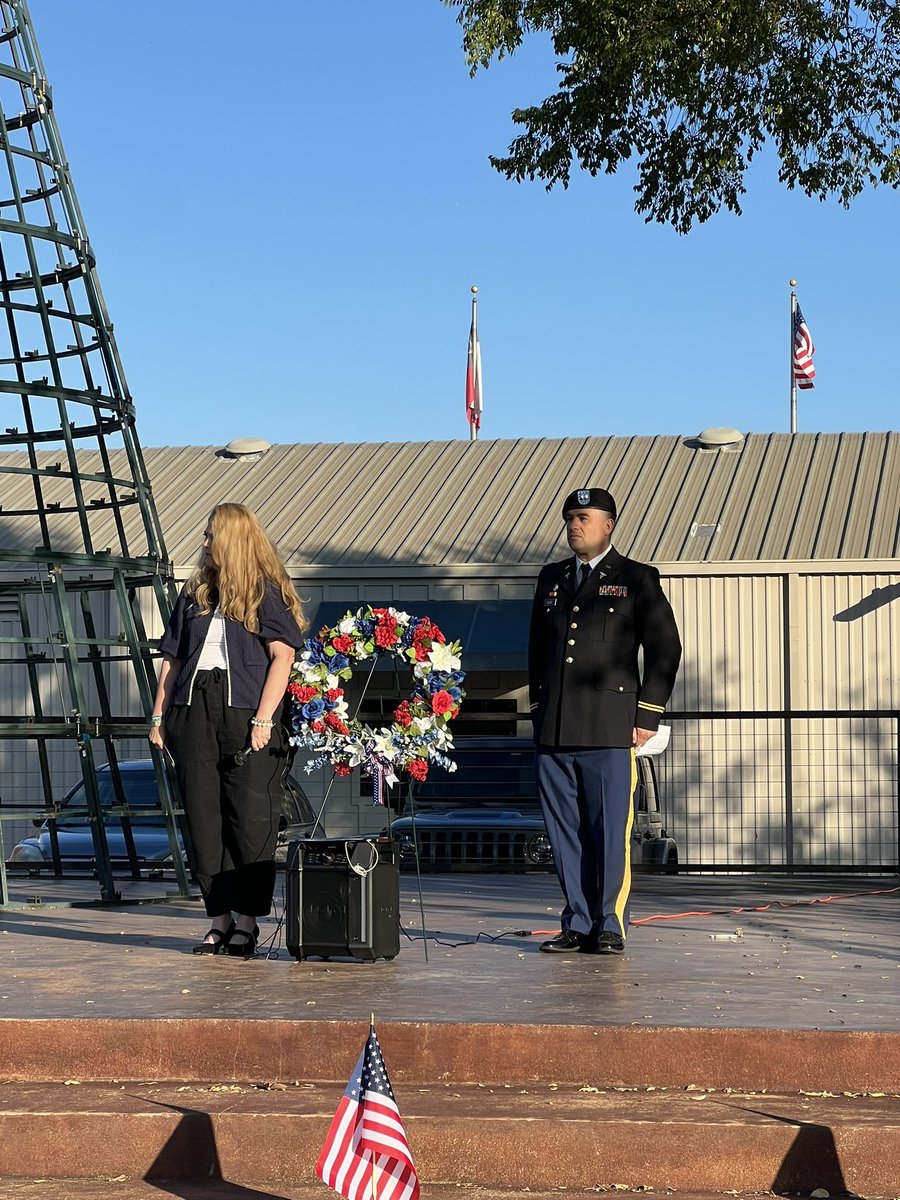AkduffyforCP's tweet photo. Honored to start the day honoring Veteran’s Day with @LeanderISD ❤️🤍💙Thank you to all those who have served, are serving, and their families. https://t.co/VXeJ7onAHZ