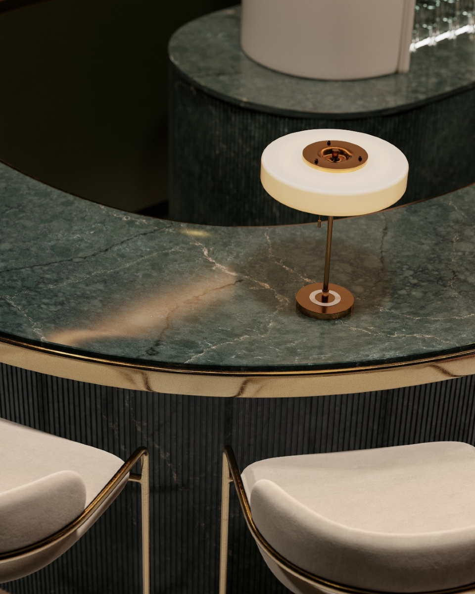 mercasurest's tweet photo. 🌿✨ Transforma tus espacios con Jardin Emerald de Silestone. Un diseño que trae la sofisticación del mármol verde, fusionando tonos dorados y acentos metálicos para un toque de auténtica exclusividad. 🏡🌟 https://t.co/FOJzsK2tiV