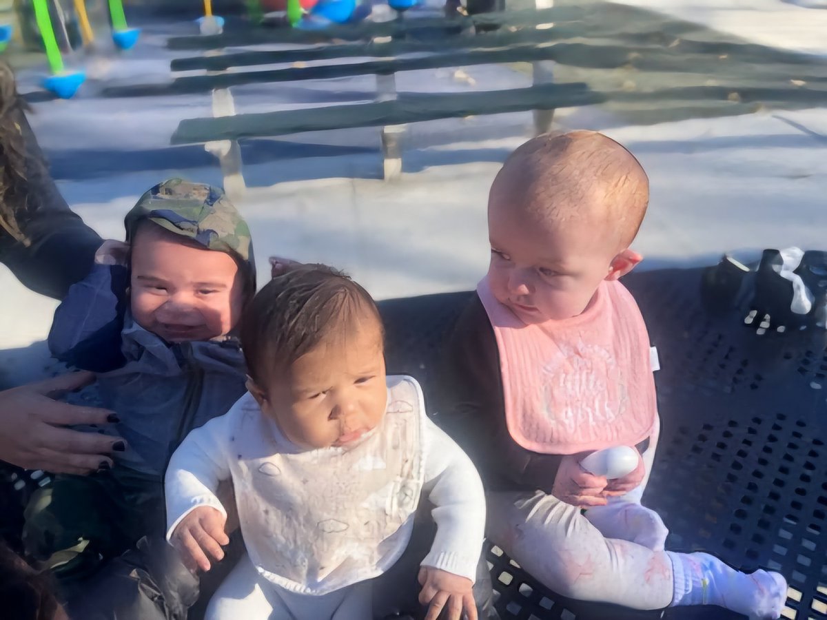 My daughter has a crew already 😭