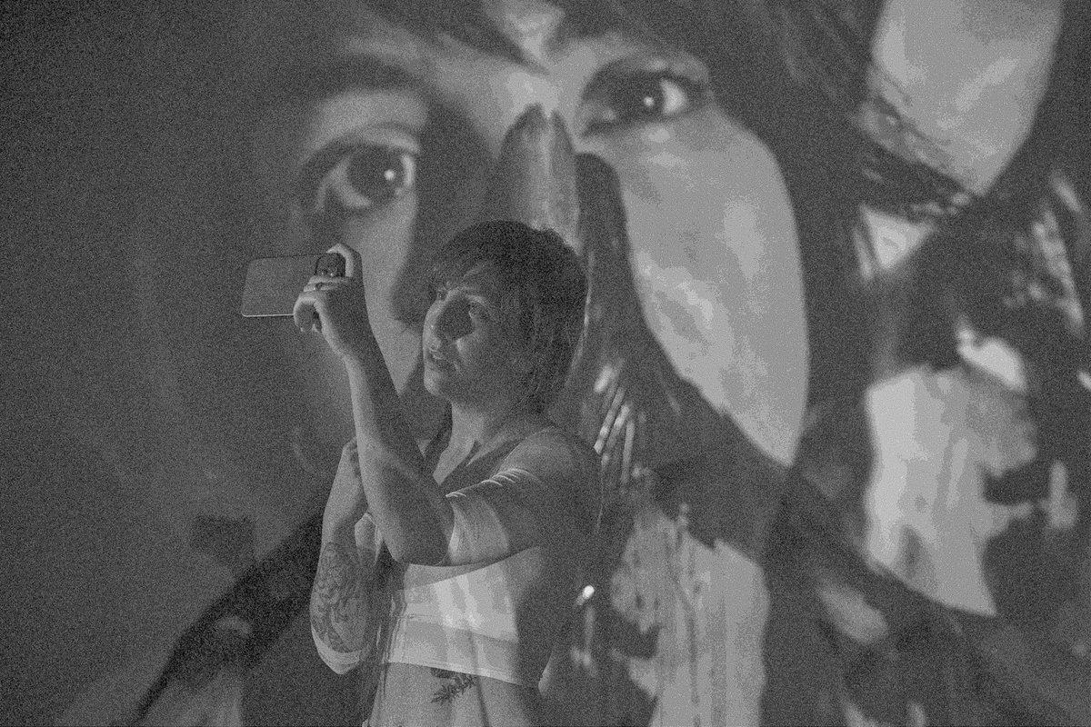 Dues propostes de #teatre per dissabte amb #EscenaBDC!

🖐️ "Ma solitud", de <a href="/GuillemAlba/">Guillem Albà</a>: 2 passis a les 19 i 20.30 h, <a href="/CCZonaNord/">Centre Cívic Zona Nord</a> i.mtrbio.com/auwqbowbob

🔇 "La Muda", de <a href="/marina_guiu/">Marina Guiu Almenara</a> i Colectivo Hartístico: 19 h, <a href="/canbaste/">Centre Cívic Can Basté</a> i.mtrbio.com/gugivijecv

Info i reserves als enllaços.