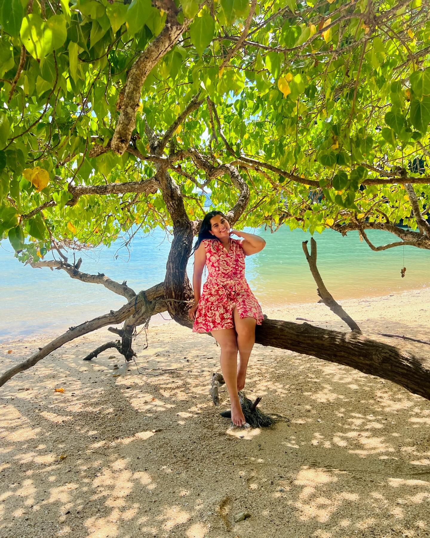 GcHvsf6WEAAKhko?format=jpg&name=large