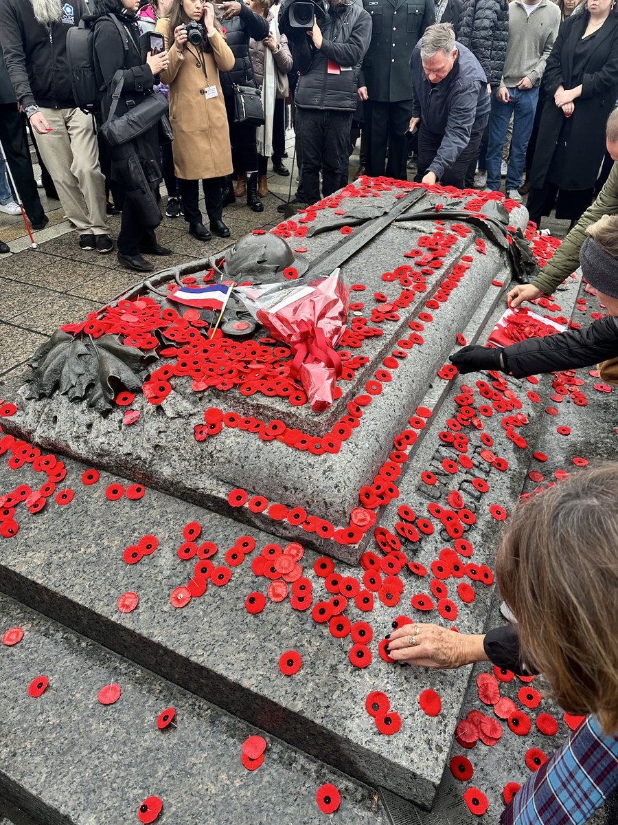 Kate McKenna tweet media