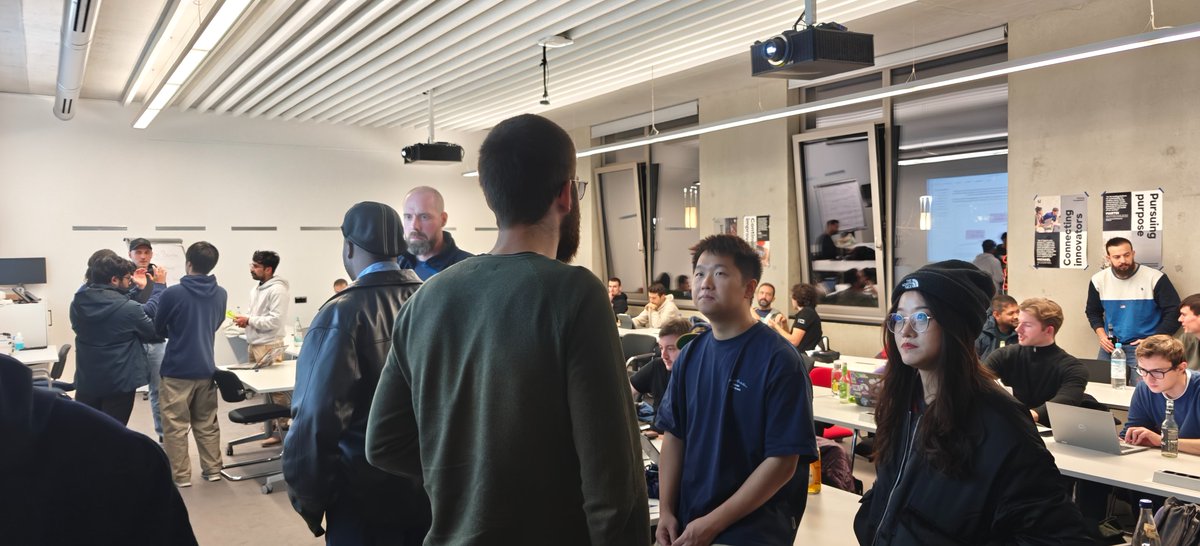 Having a fantastic time at the #SolanaEcosystemDay in Munich today!

Definitely learned tons about the world of Solana and am looking forward to exploring it further.

Huge shout-out to <a href="/SuperteamDE/">Superteam Germany</a> for hosting such an amazing event 🫡🥳

#Solana #Web3 #Crypto  #Blockchain