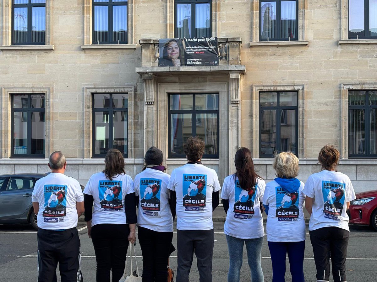 Merci au Sénateur <a href="/sebastienfagnen/">Sébastien Fagnen</a>, et à la <a href="/VilleCherbourg/">Ville de Cherbourg-en-Cotentin</a> et son maire <a href="/ArriveBenoit/">Arrivé Benoît</a> pour leur soutien !
#freeCecile <a href="/FreeCecile_/">Liberté pour Cécile Kohler</a>