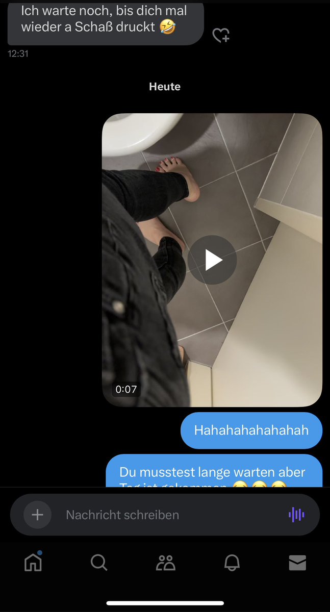 und ich wette es gibt noch unendlich andere die dafür zahlen würden mich furzen zu hören 😂😂