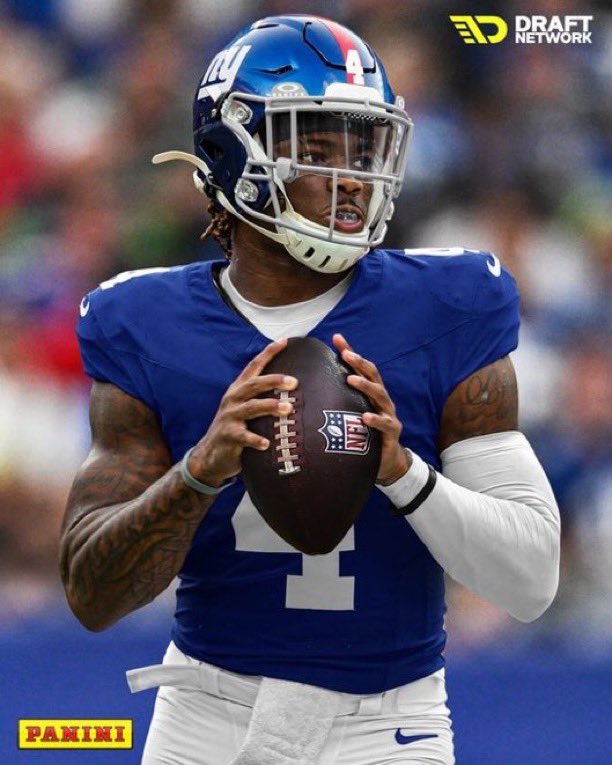 MLFootball's tweet image. NEWS: The New York #Giants currently have the 2nd overall picking in the #NFL draft. 

If the draft was today, which QB should they select________! 

Shedeur Sanders 
Jalen Milroe 
Cam Ward 

👀

(Via: @TheGraphicGod_)