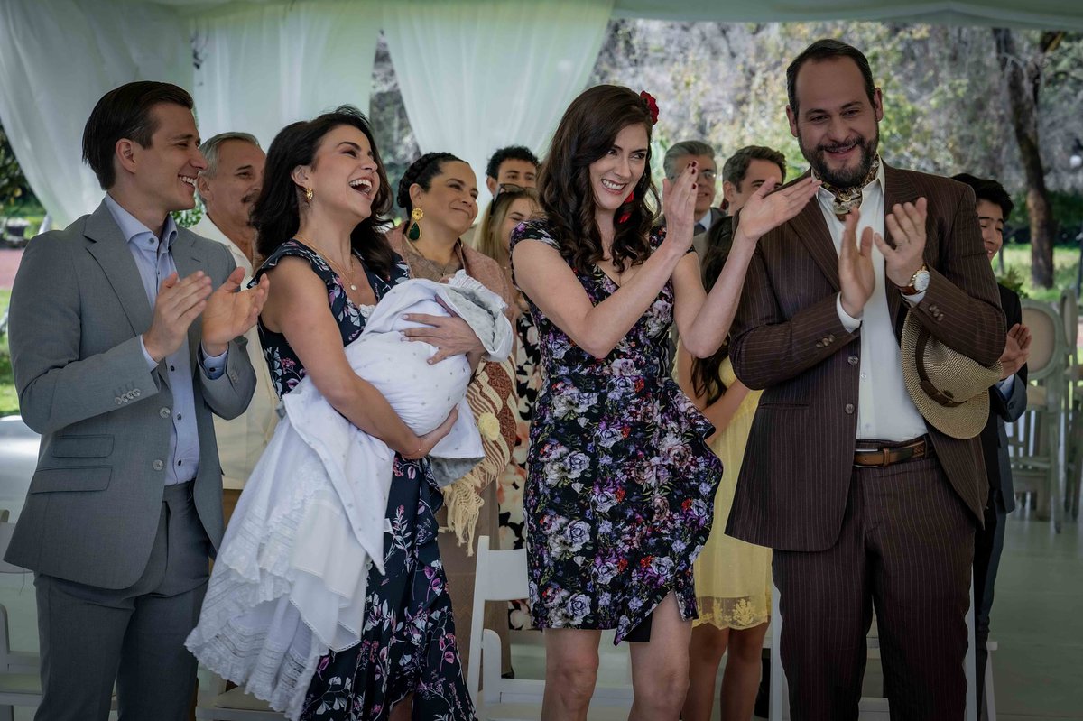 ScarletChileFc 🇨🇱 (@chilescarlet) on Twitter photo Por fin felices 🙌❤️
#Romelia 😍
#ElPrecioDeAmarte
<a href="/ScarletGruber/">Scarlet Gruber</a>
<a href="/marcusornellas/">Marcus d'Ornellas</a>
#Repost #ElPrecioDeAmartetv
Amelia y Rodrigo lograron unir sus vidas y dejar atrás todos los tropiezos en su historia de amor 🤍🤍🤍💍 Por fin felices 🙌❤️
#Romelia 😍
#ElPrecioDeAmarte
<a href="/ScarletGruber/">Scarlet Gruber</a>
<a href="/marcusornellas/">Marcus d'Ornellas</a>
#Repost #ElPrecioDeAmartetv
Amelia y Rodrigo lograron unir sus vidas y dejar atrás todos los tropiezos en su historia de amor 🤍🤍🤍💍