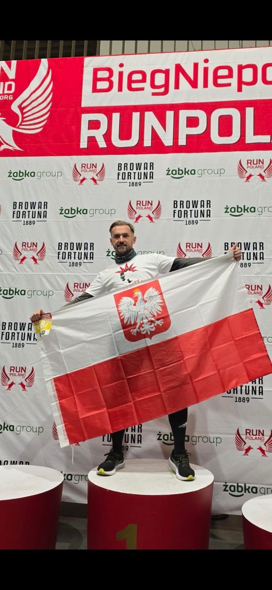 JudgesSsp's tweet photo. 🇵🇱 Kolejny raz drużyna #Iustitii świętuje 11 listopada w Poznaniu z Biegem Niepodległości RunPoland 2024
Były życiowe rekordy, piękne medale, pyszne rogale marcińskie i mnóstwo radości.
Już szlifujemy formę na przyszły rok! https://t.co/rKJFNpH8Qh