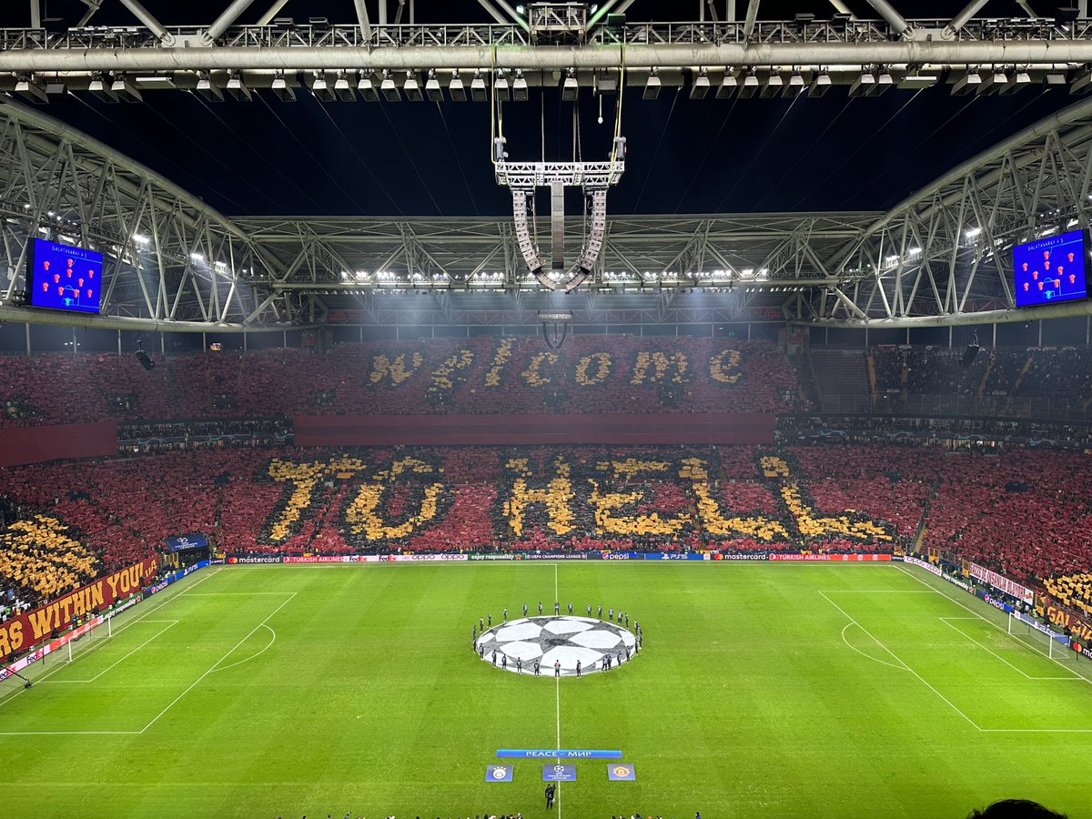 darkwebhaber's tweet photo. Dünyanın en iyi atmosferine sahip stadyumları belli oldu:

📌1- Ali Sami Yen Spor Kompleksi RAMS Park (Galatasaray): 6.43 puan

📌2- Signal Iduna Park (Borussia Dortmund): 6.4 puan

📌3- Rajko Mitic (Kızılyıldız): 6.32 puan

📌4- Velodrome (Marsilya): 6.14 puan

(Marca) https://t.co/Mu8Mk04zYc