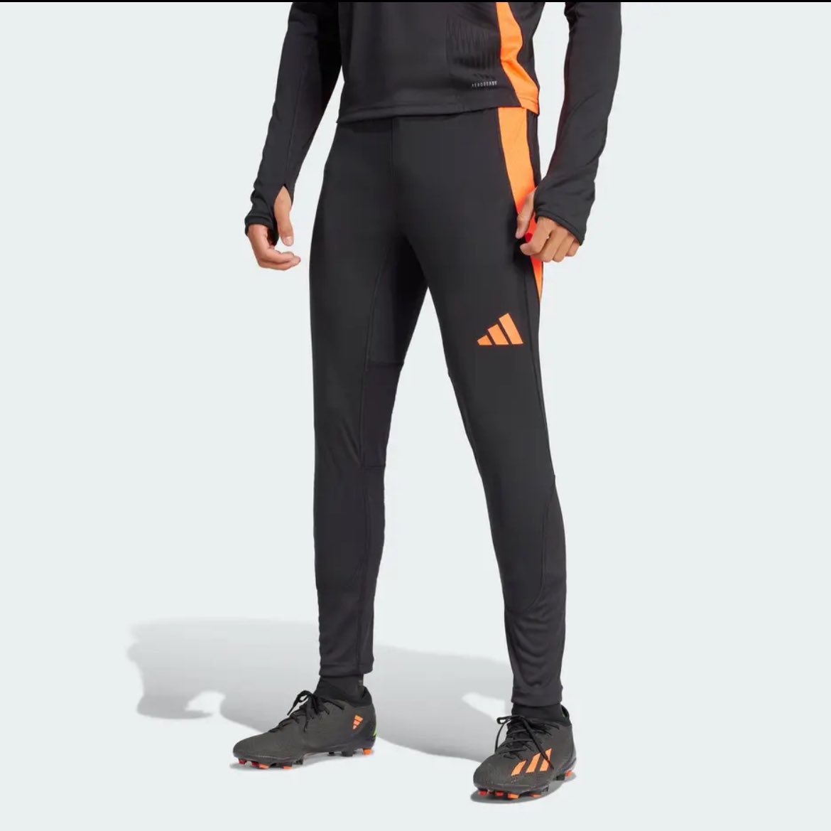 monster_ofertas's tweet photo. ❗️ PRA VOCÊ TREINAR COM ADIDAS MODELO NOVO
👉🏻 Legging Treino Tiro 24 Pro adidas
💰 De: R$299,99
💰 Preço da oferta: R$145,91 (Use o cupom: #20ROUPA)
💻 https://t.co/sBZEtUoFhv https://t.co/bfza0JhuHv