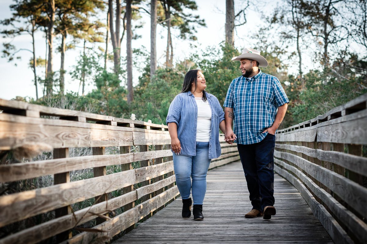 Capturing someone’s love story is already a special moment, but capturing their wedding day adds an extra layer of magic. Stay tuned for more updates on this exciting project! #engagement #wedding 💍