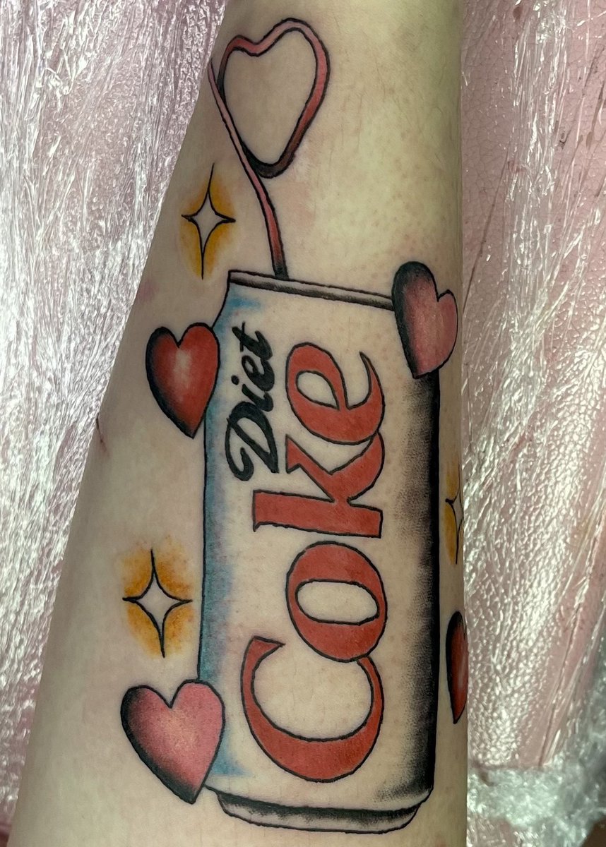 kaycm00's tweet photo. my newest tattoo @DietCoke @CocaCola https://t.co/oxAHbseSWJ
