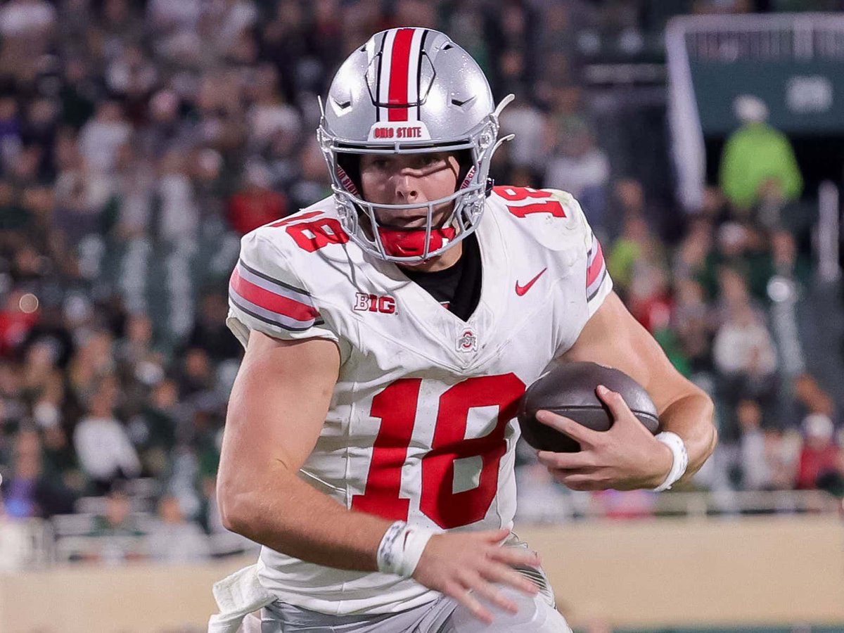 barstoolsports's tweet photo. Someone Needs To Say It: Will Howard Is Not Getting Enough Heisman Consideration https://t.co/4kjpqe3TK2 https://t.co/qUZqiOEsip