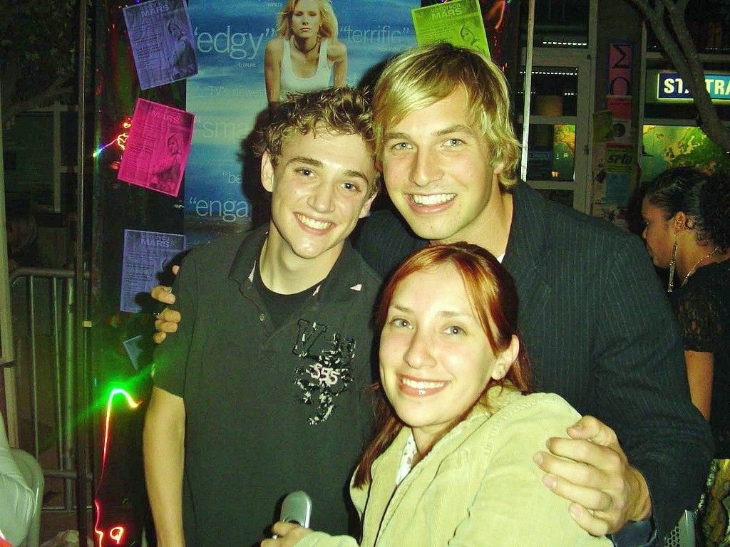 daily kyle gallner (@gallnerdaily) on Twitter photo 